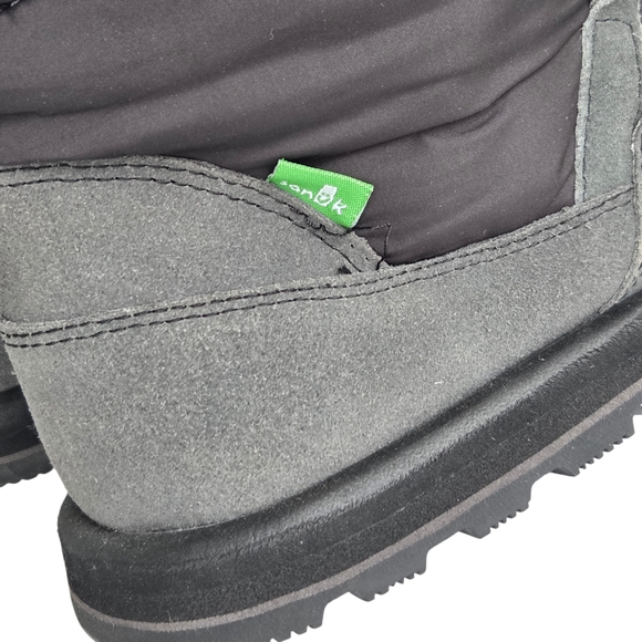 Sanuk Black and Gray Puffy Lined Double Lace Knee High Winter Boots Size 10 EUC - Picture 16 of 16